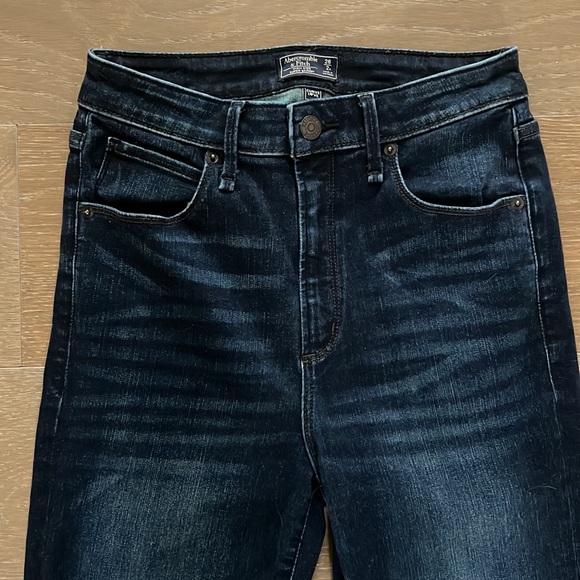 Abercrombie & Fitch Curve Love High Rise Super Skinny Ankle | 26 - Picture 3 of 8